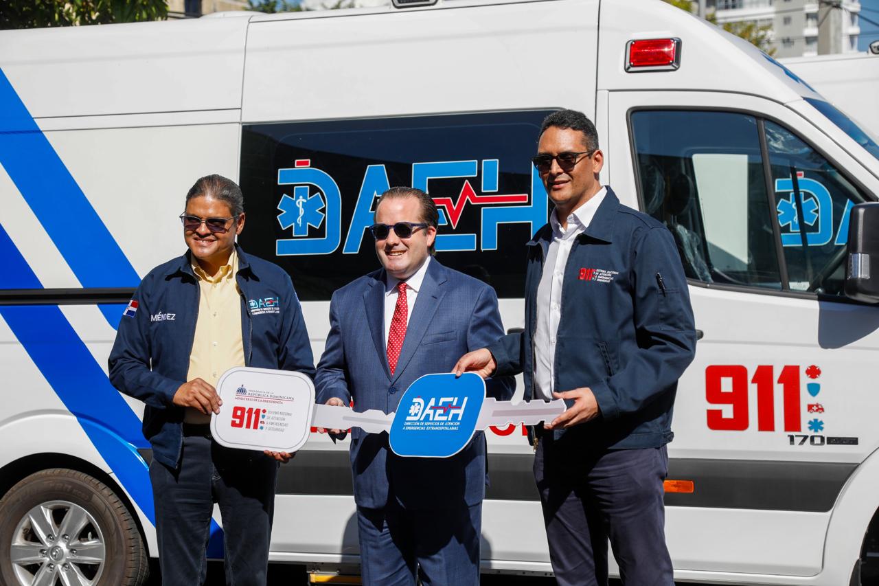 DAEH recibe 50 nuevas ambulancias para fortalecer la atención prehospitalaria